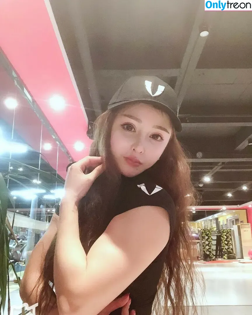 Yuan Herong nude photo #2610 (yuanherong.1229)