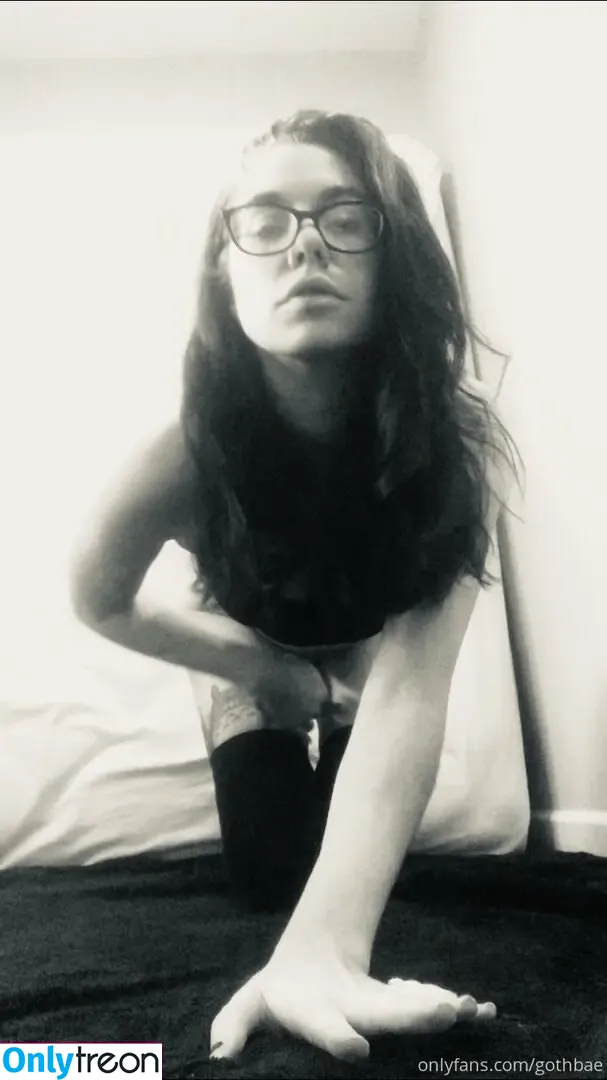 yubaba_yaga nude photo #0401 (yubaba_yaga)