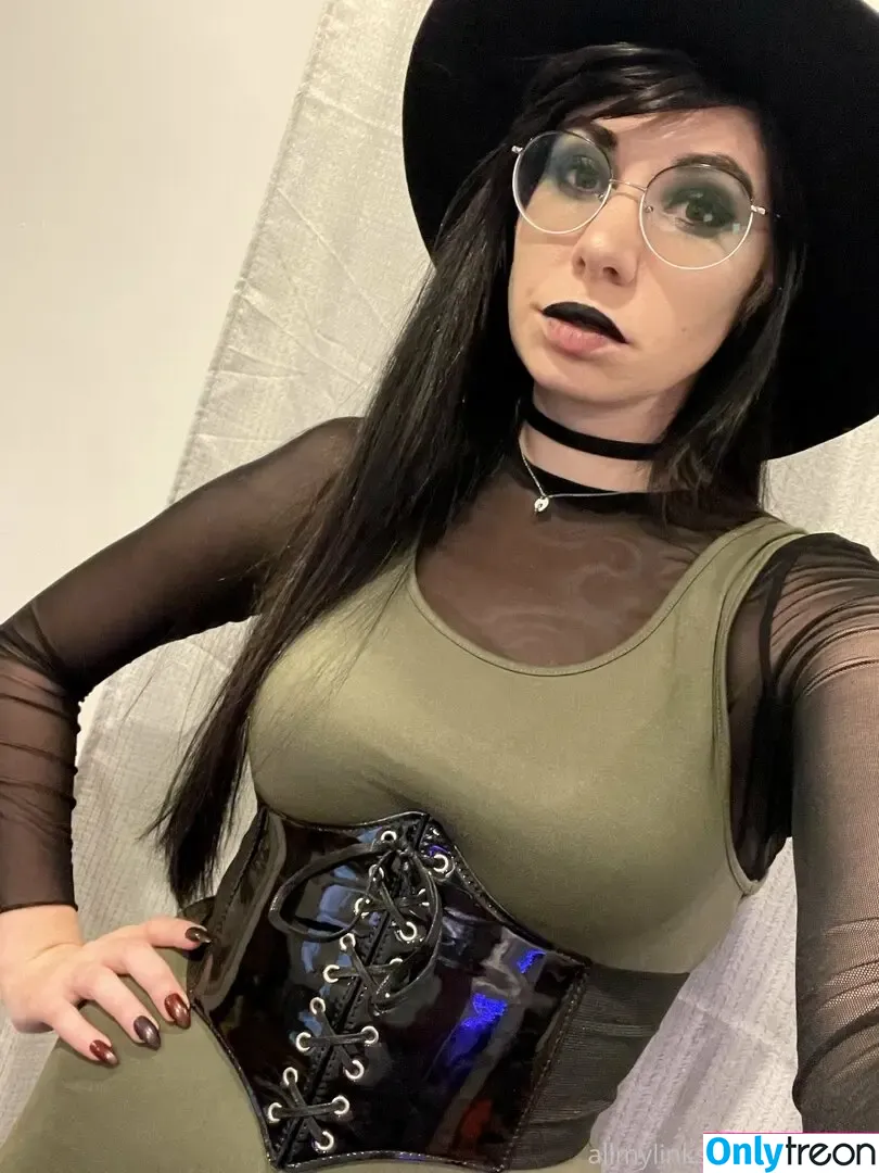 yubaba_yaga nude photo #0406 (yubaba_yaga)