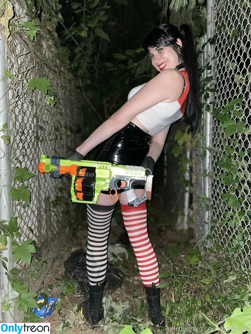 yubaba_yaga nude photo #0437 (yubaba_yaga)