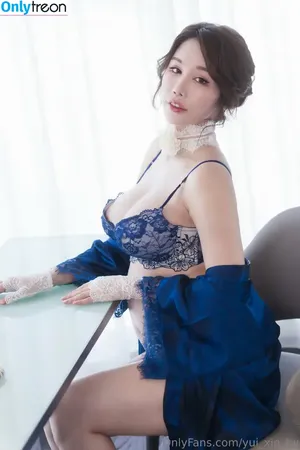 Yui Xin / yui_xin_ / yui_xin_tw / 辛尤里 nude photo #0305