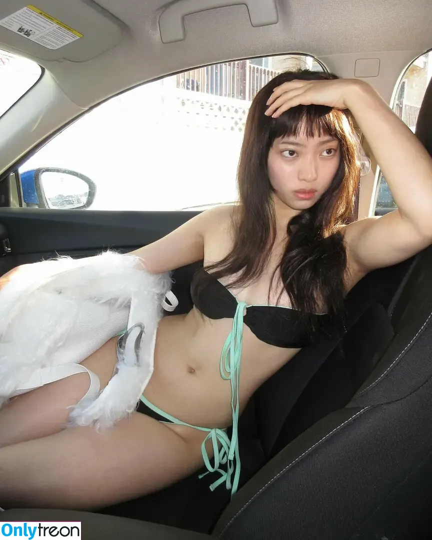 Yujin nude photo #0297 (babyyujin / yujin.ah)