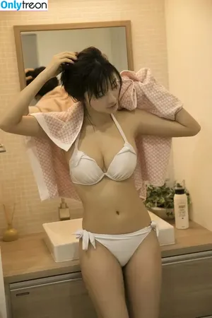 Yuka Ogura / ogurayuka_official nude photo #0020