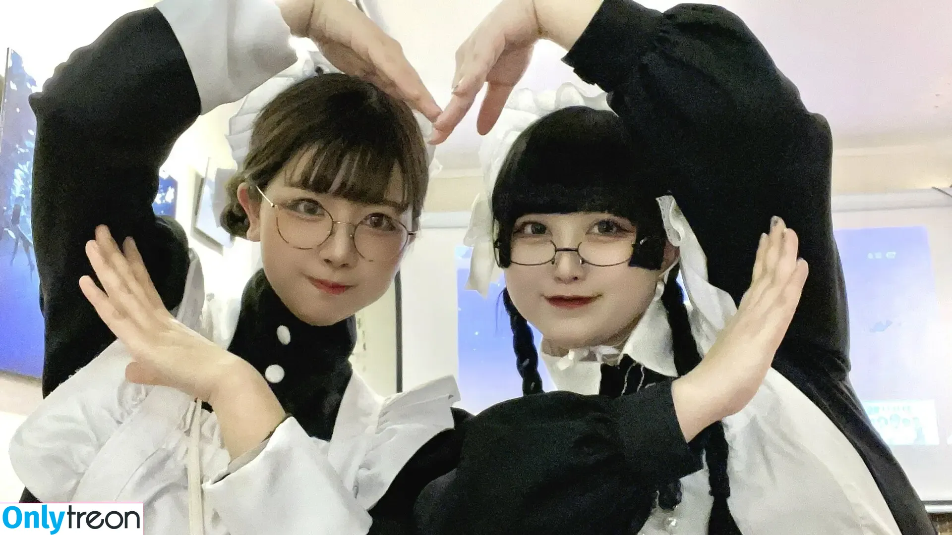 Yukamaru Maid nude photo #0033 (yukamaru_jp)