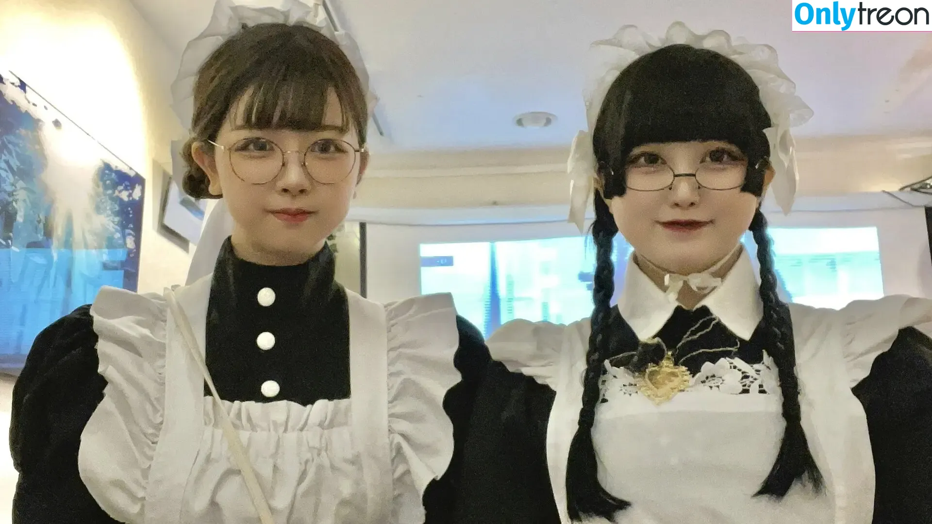 Yukamaru Maid nude photo #0039 (yukamaru_jp)