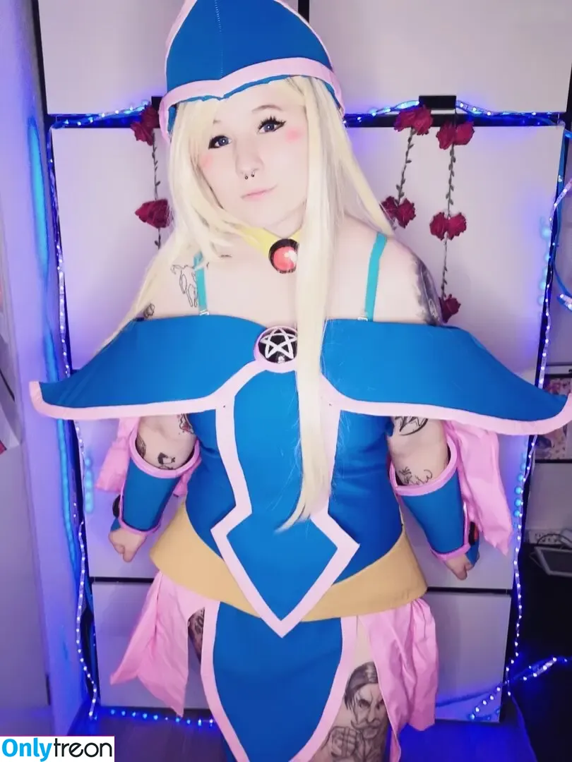 Yuki Cosplay nude photo #0092 (Yuki Cosplay)