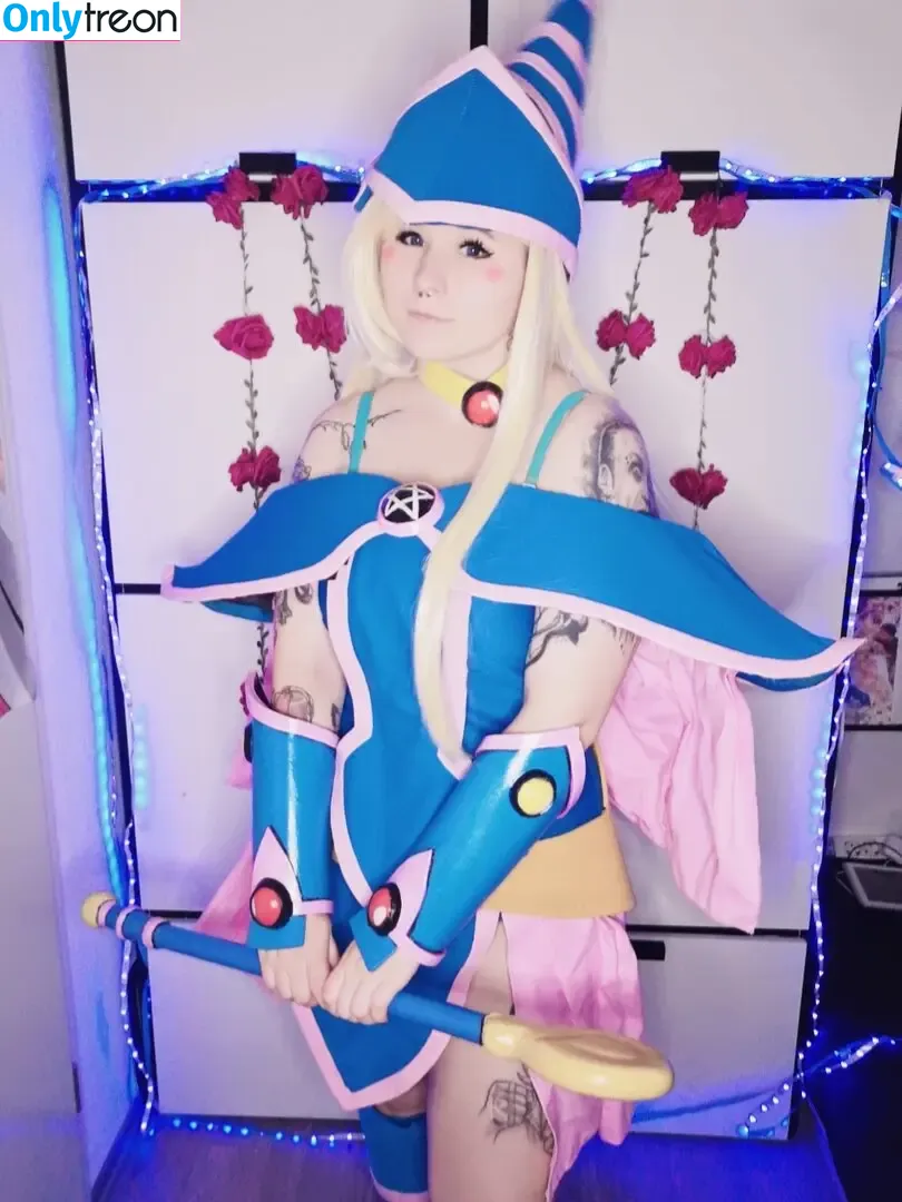 Yuki Cosplay nude photo #0104 (Yuki Cosplay)