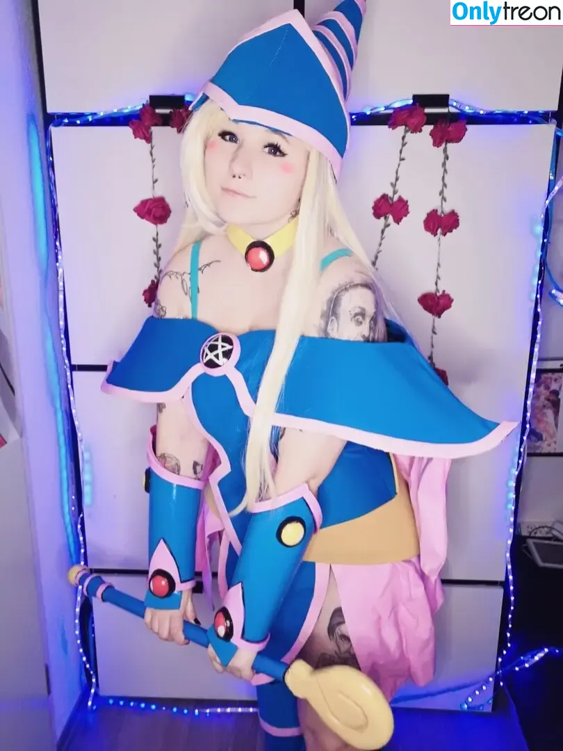 Yuki Cosplay nude photo #0122 (Yuki Cosplay)