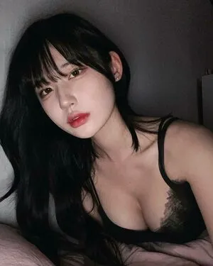 nude photo #0004