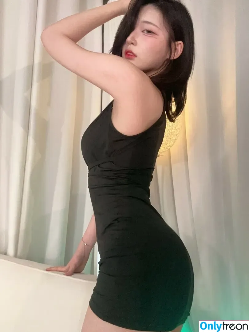 yule_.0.03 nude photo #0770 (yule_.0.03)