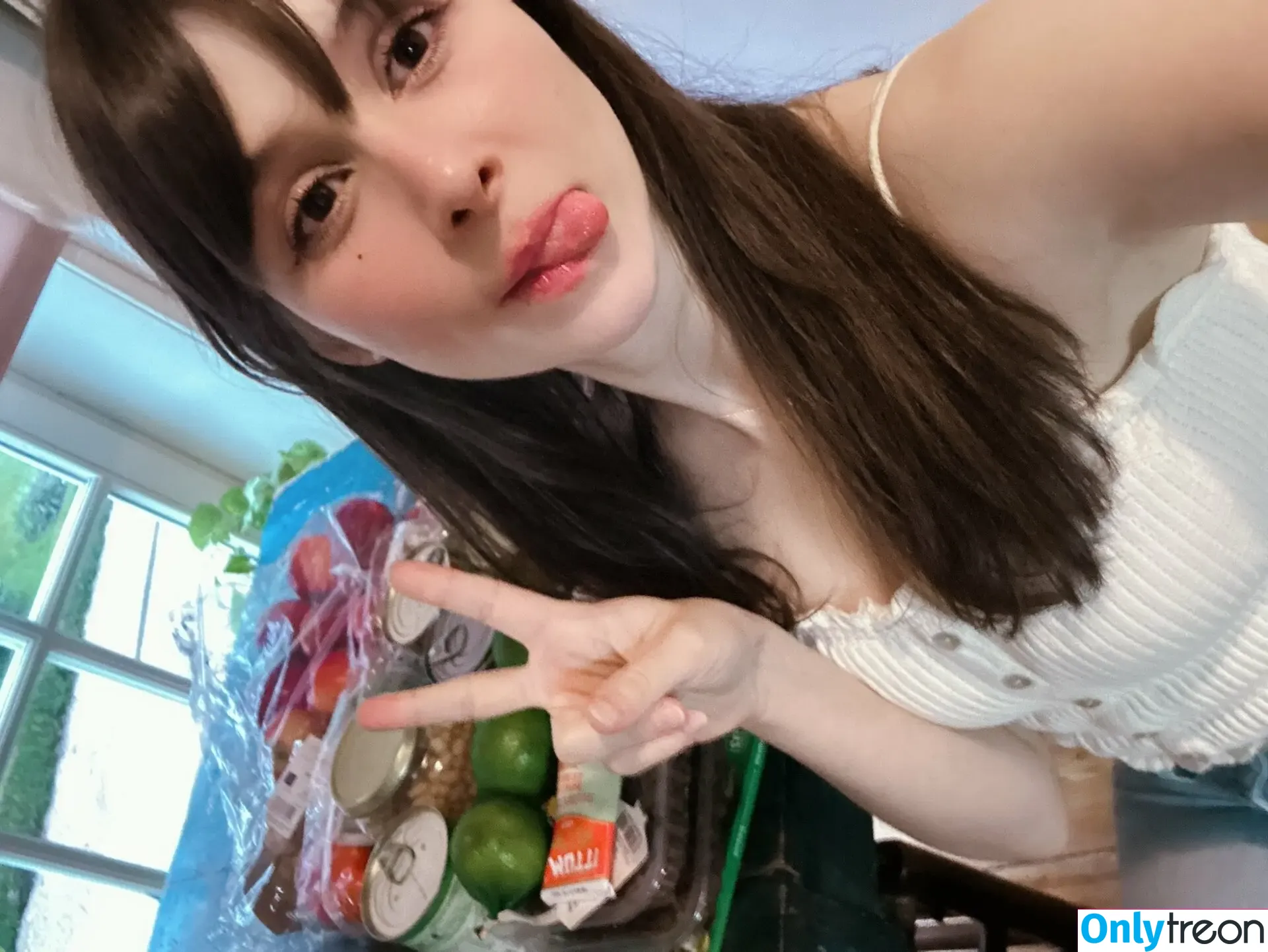 Yuli nude photo #0218 (Cxlibri / yuliexe)