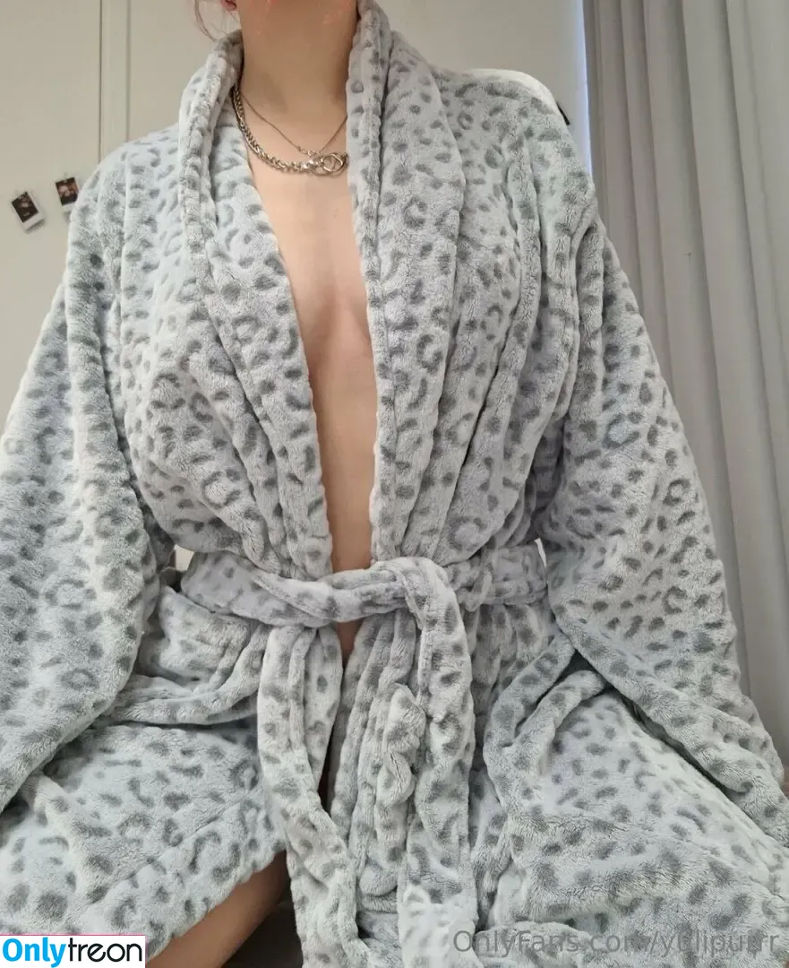 yulipurrr nude photo #0040 (yulipurr)
