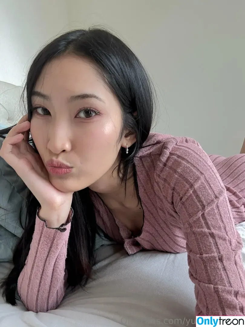 Yumiko Izumi nude photo #0101 (yumiko.izumi)