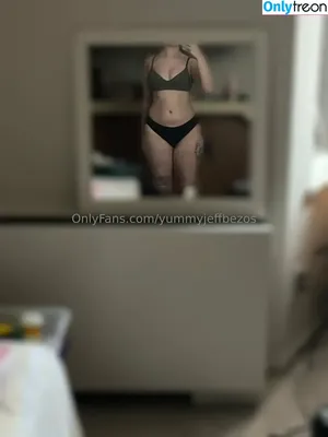 yummyjeffbezos / t.e.d.c.r.u.z nude photo #0045