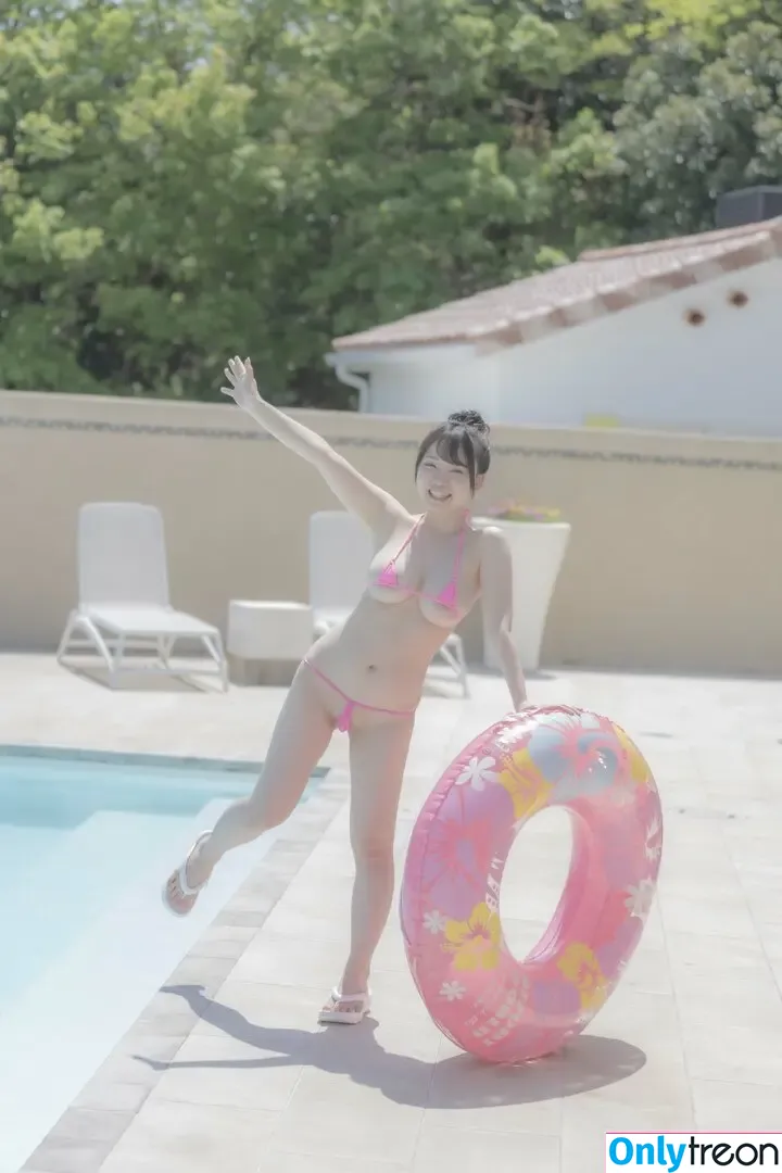 Yuna Shirahoshi 白星優菜 nude photo #0001 (yuna / 白星優菜)