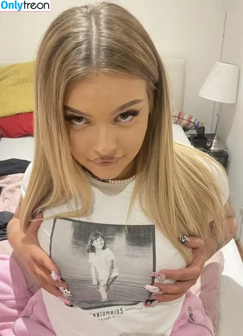 Yungstachel nude photo #0086 (Stachel)