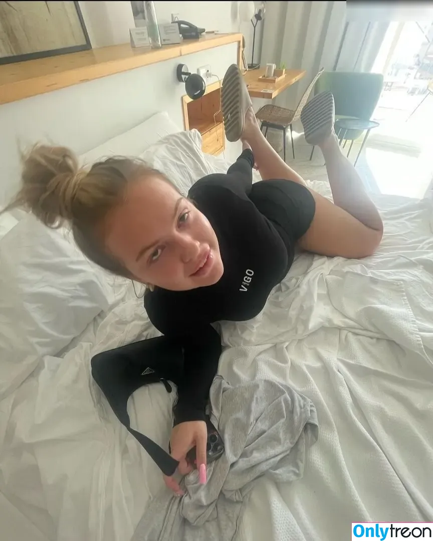 Yungstachel nude photo #0139 (Stachel)
