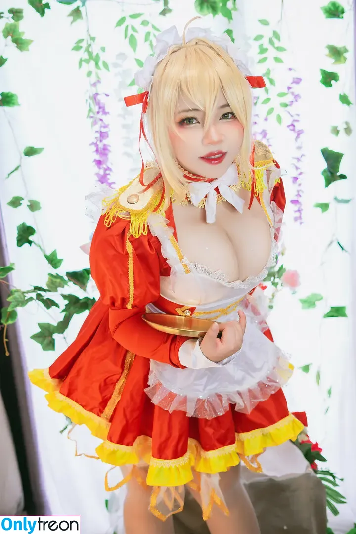 Yurihime nude photo #0081 (ChubbyYurihime)
