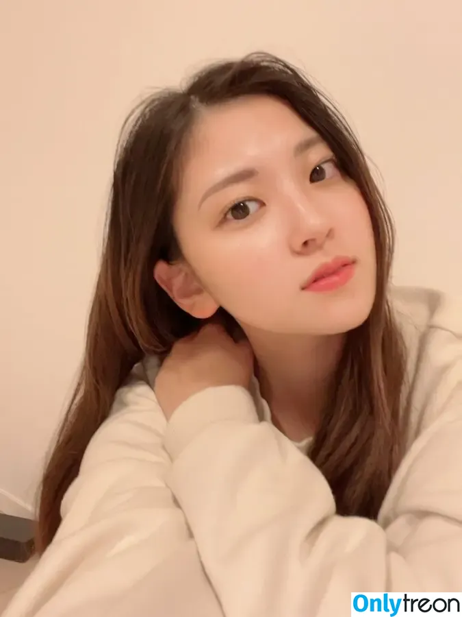 Yuu Sasamoto nude photo #0005 (yuuu1116ura)