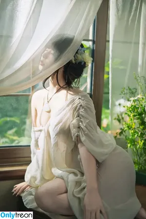Yuuhuia / aisakanyoko_ nude photo #1206