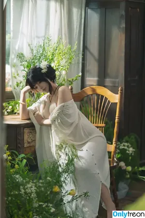 Yuuhuia / aisakanyoko_ nude photo #1216