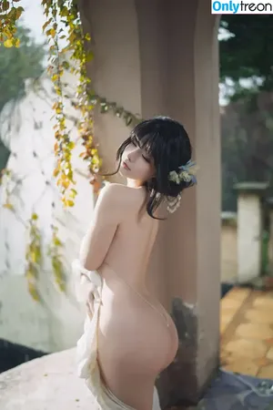 Yuuhuia / aisakanyoko_ nude photo #1219