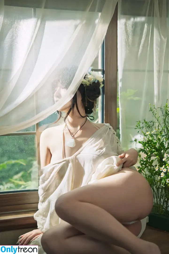 Yuuhuia nude photo #1207 (aisakanyoko_)