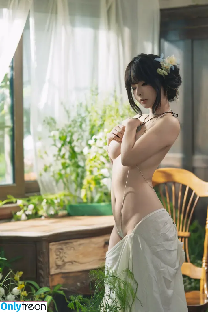 Yuuhuia nude photo #1213 (aisakanyoko_)