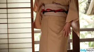 Yuuka Sawachi / yuukasawachi / 沢地優佳 nude photo #3817
