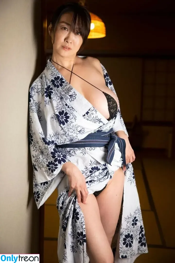Yuuka Sawachi nude photo #3529 (yuukasawachi / 沢地優佳)