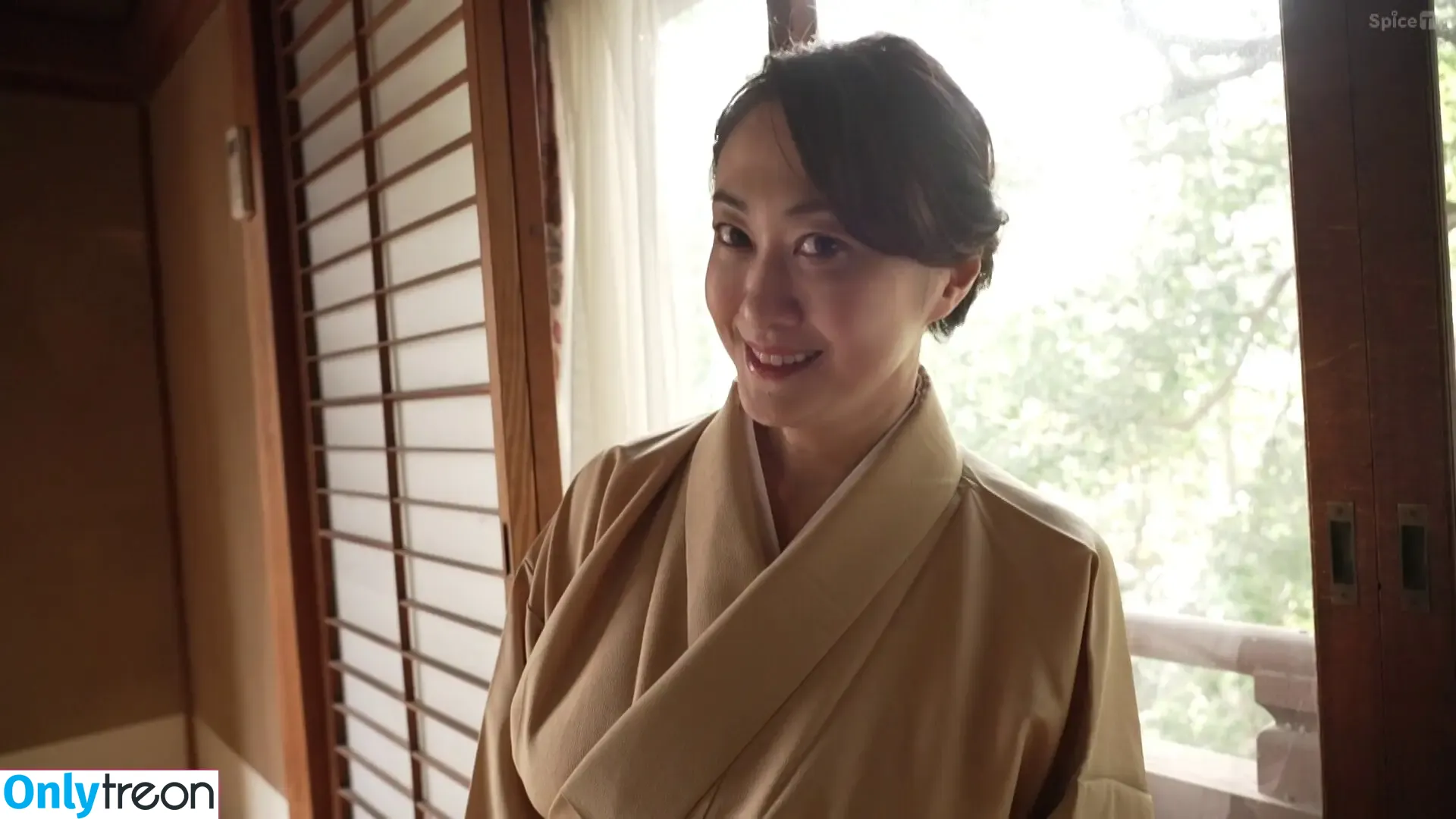 Yuuka Sawachi nude photo #3830 (yuukasawachi / 沢地優佳)