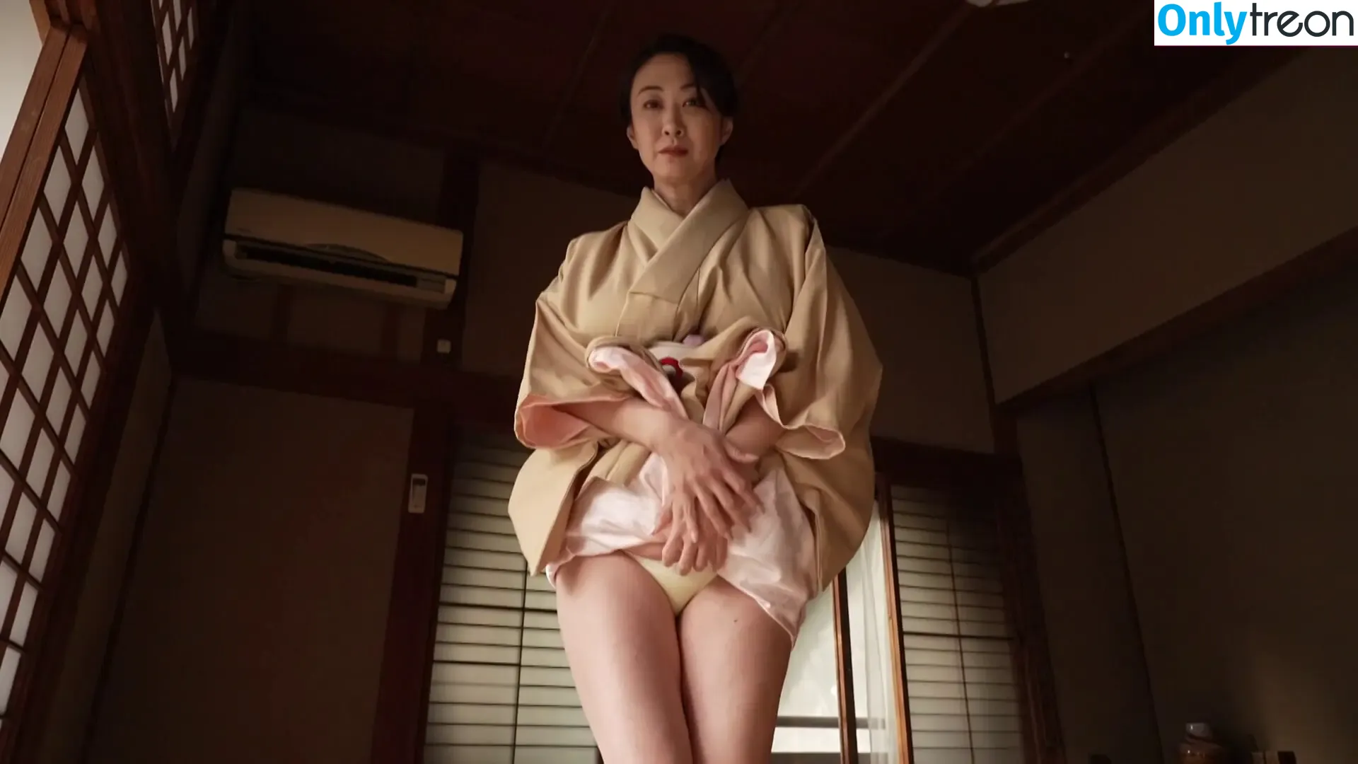 Yuuka Sawachi nude photo #3842 (yuukasawachi / 沢地優佳)