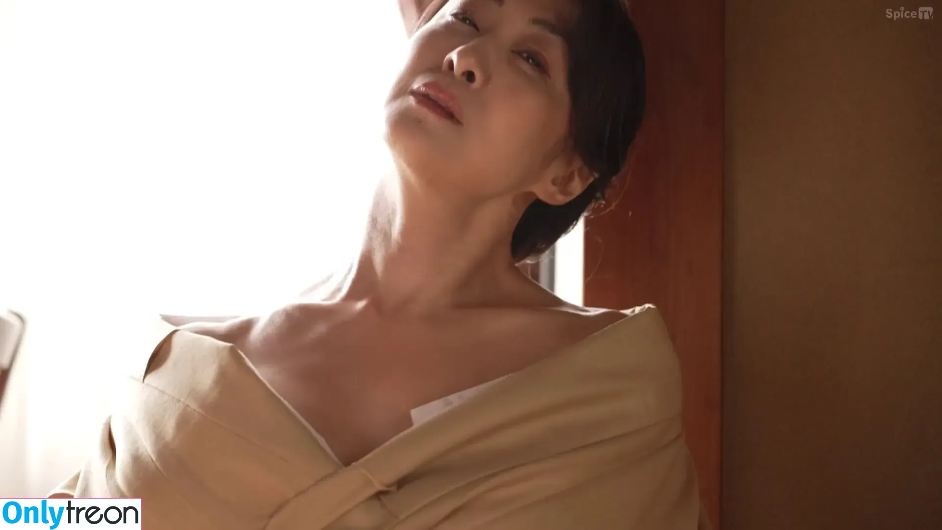 Yuuka Sawachi nude photo #3849 (yuukasawachi / 沢地優佳)