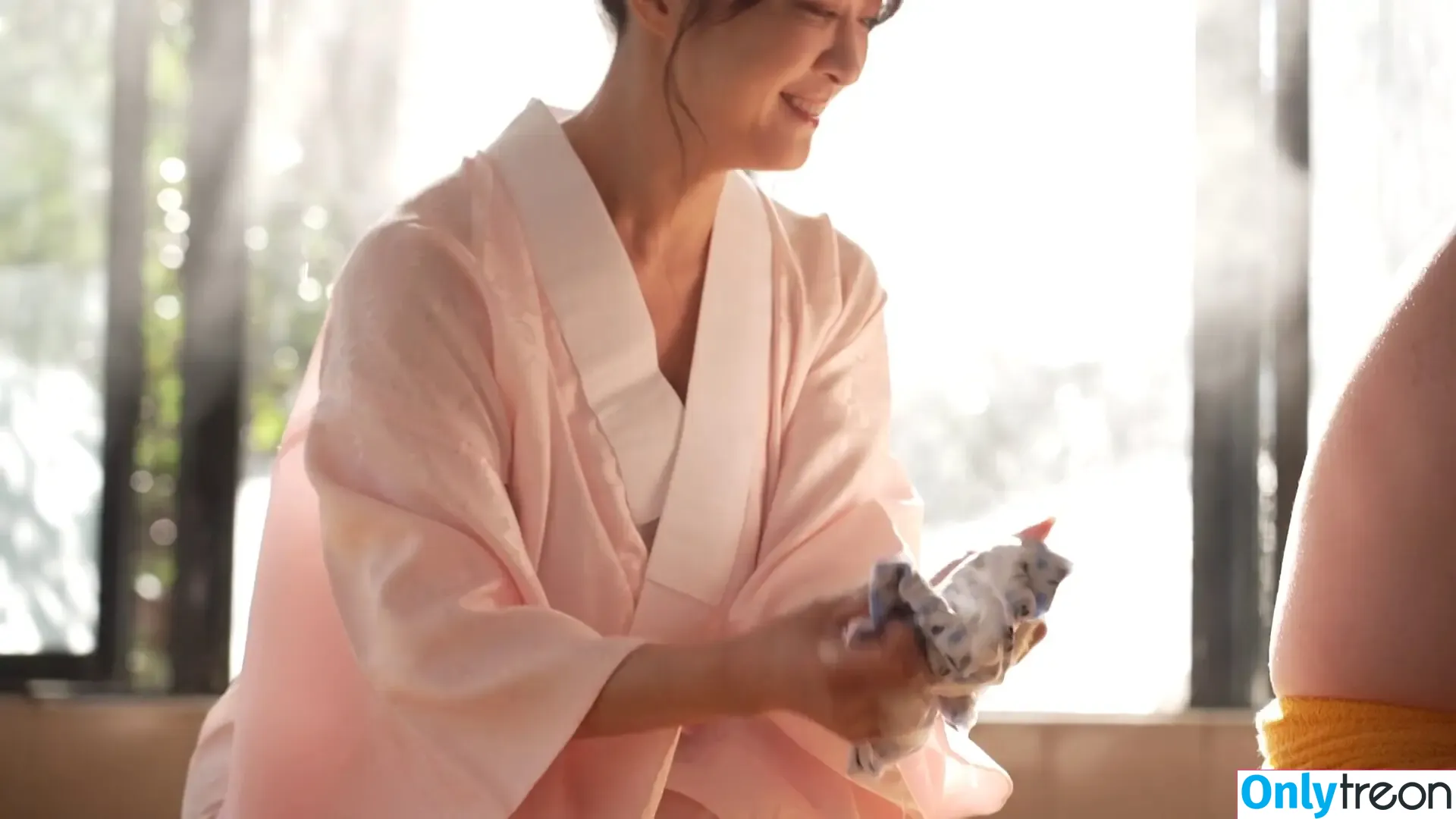 Yuuka Sawachi nude photo #3940 (yuukasawachi / 沢地優佳)