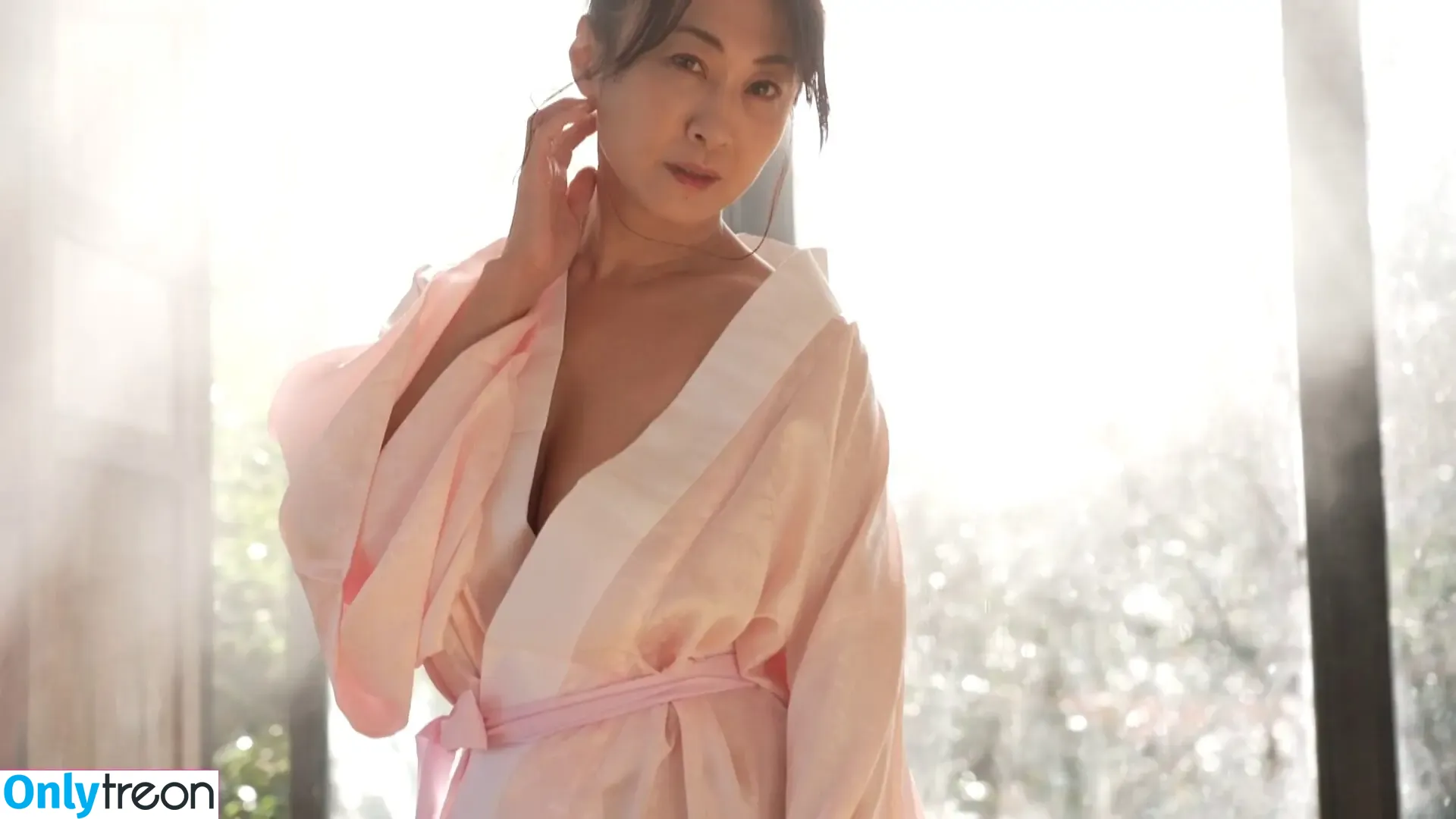 Yuuka Sawachi nude photo #3972 (yuukasawachi / 沢地優佳)