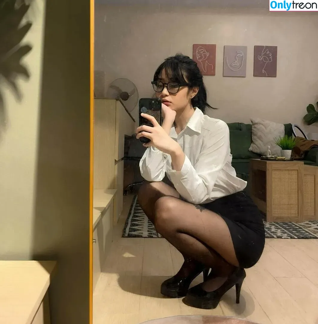 Yy.mage nude photo #0096 ( / Mage / Ymage)