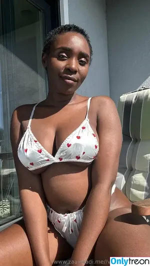zaawaaditv / zaawadi nude photo #0069