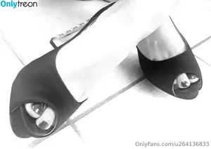  nude photo #0001