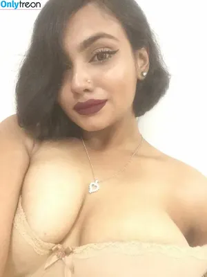 zamilah_n / Umme Zamilatun Naima nude photo #0039