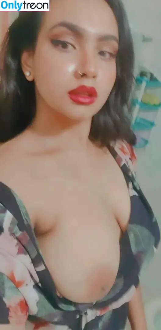 zamilah_n nude photo #0032 (Umme Zamilatun Naima)