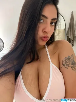zamiraaa22 / zamiraleigh nude photo #0026
