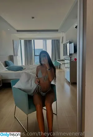 zancikaaafree / ciaragonzalez nude photo #0005