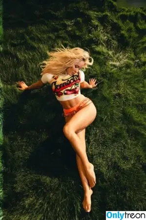 Zara Larsson / zaralarsson nude photo #1633