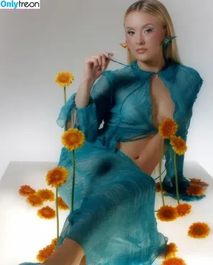 Zara Larsson / zaralarsson nude photo #1641