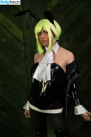 zekamashiuwu / latexandlaceboi nude photo #0002