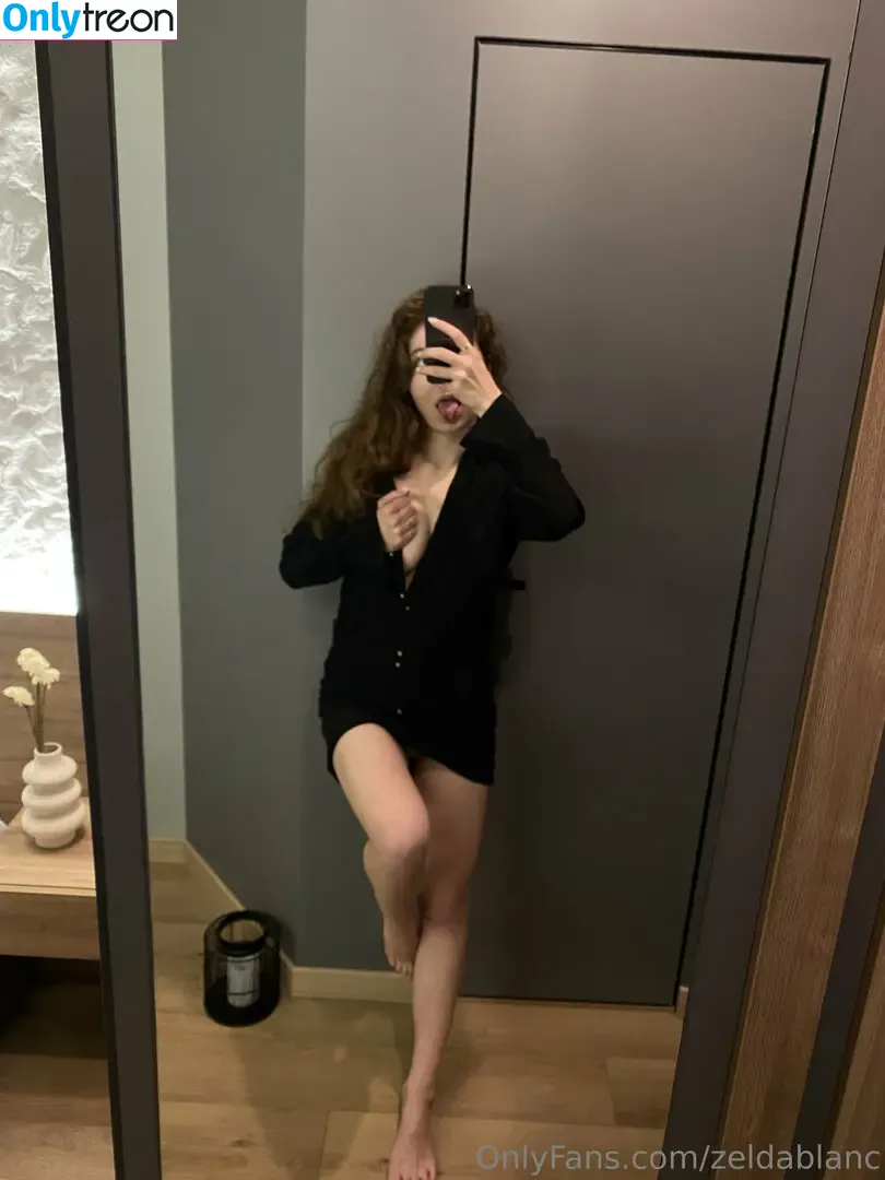 zeldablanc nude photo #0001 (sweetsforzelda / thisisthezen)