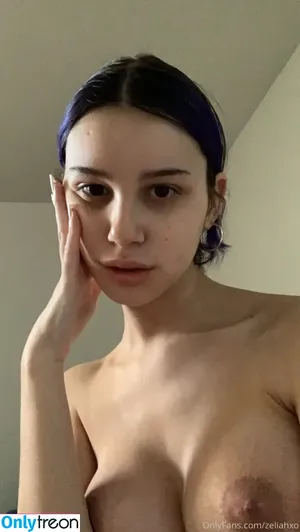 Zeliahxo / Female alien / zeliahxo_ nude photo #0125