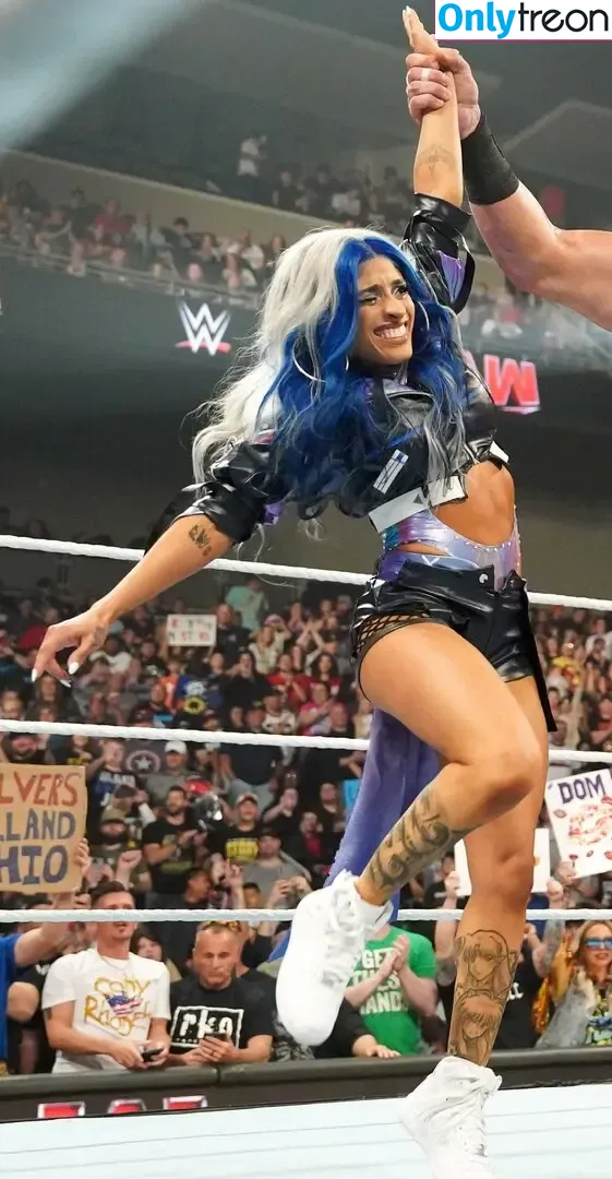 Zelina Vega nude photo #1239 ( / Thea Trinidad / zelinavegawwe)