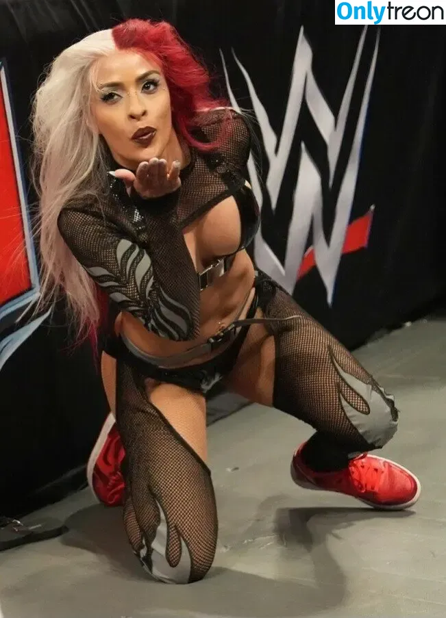 Zelina Vega nude photo #1350 ( / Thea Trinidad / zelinavegawwe)