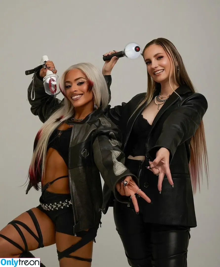 Zelina Vega nude photo #1595 ( / Thea Trinidad / zelinavegawwe)